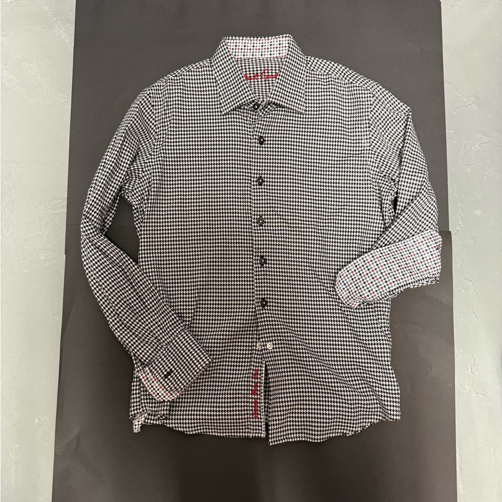 Robert Graham Black and White Button Down Shirt